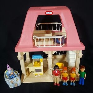 Little Tikes 'Grandma's Cottage' Dollhouse